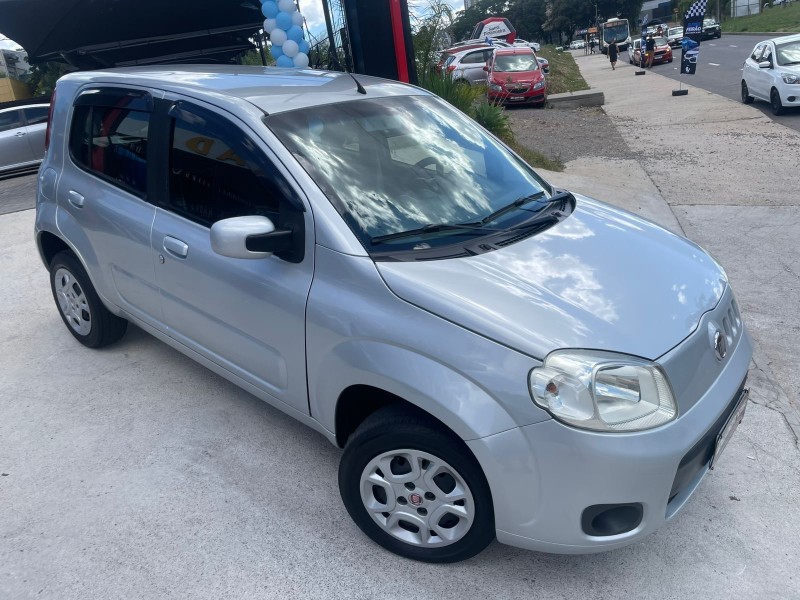 uno 1.0 evo vivace 8v flex 4p manual 2011 caxias do sul