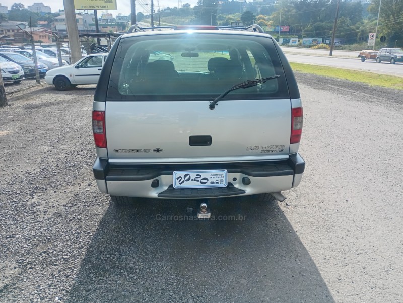 BLAZER 2.8 DLX 4X4 12V TURBO INTERCOOLER DIESEL 4P MANUAL - 2001 - FARROUPILHA