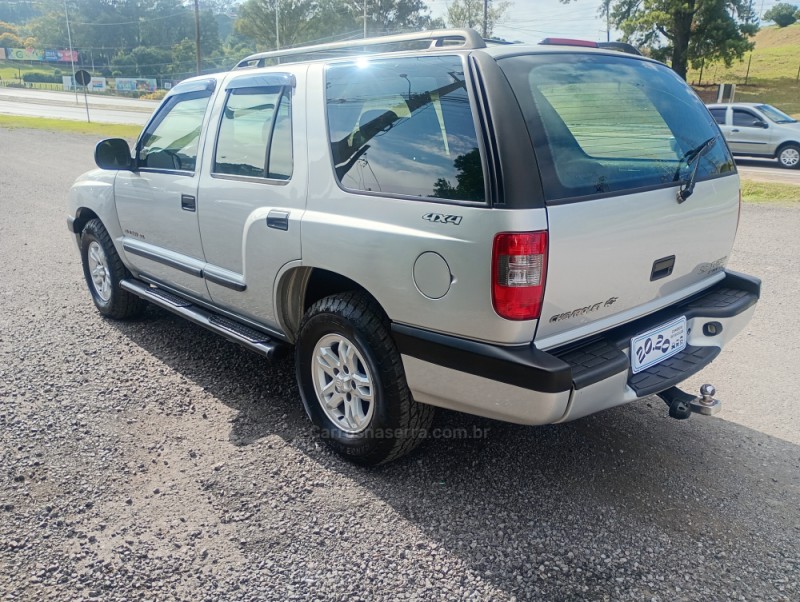 BLAZER 2.8 DLX 4X4 12V TURBO INTERCOOLER DIESEL 4P MANUAL - 2001 - FARROUPILHA