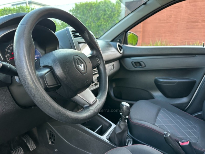 KWID 1.0 12V SCE FLEX ZEN MANUAL - 2022 - SãO LEOPOLDO