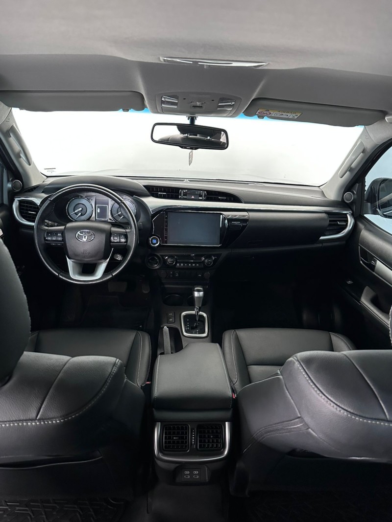 HILUX 2.8 SRV 4X4 CD 16V DIESEL 4P AUTOMÁTICO - 2024 - FARROUPILHA