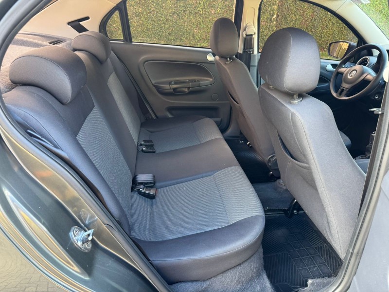 VOYAGE 1.6 MI TREND 8V FLEX 4P MANUAL - 2014 - CAXIAS DO SUL