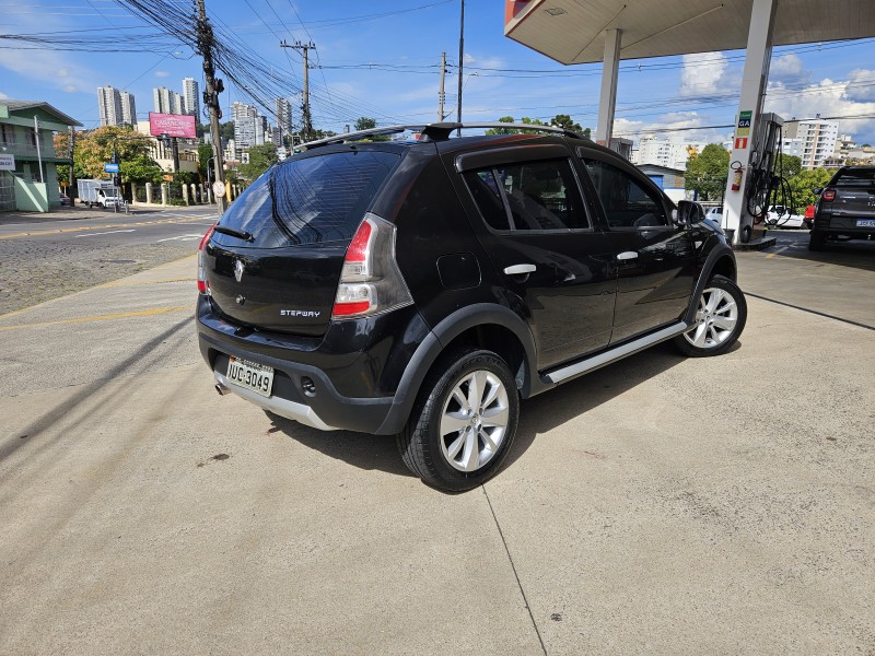 SANDERO 1.6 STEPWAY 16V FLEX 4P AUTOMÁTICO - 2013 - CAXIAS DO SUL