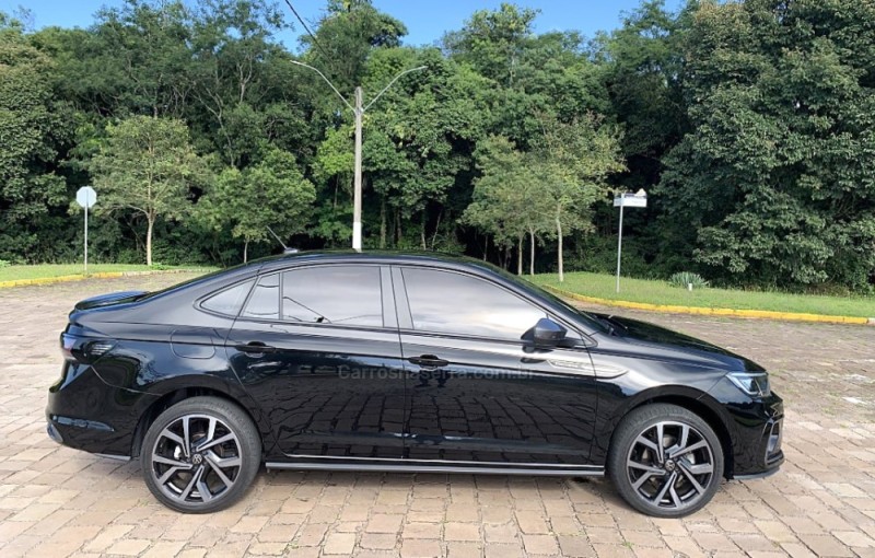 VIRTUS 1.4 250 TSI 16V EXCLUSIVE FLEX 4P AUTOMÁTICO - 2023 - GUAPORé