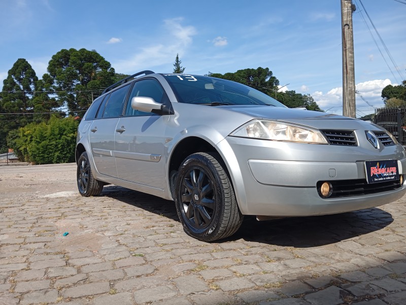 MÉGANE 1.6 DYNAMIQUE GRAND TOUR 16V FLEX 4P MANUAL - 2013 - CAXIAS DO SUL