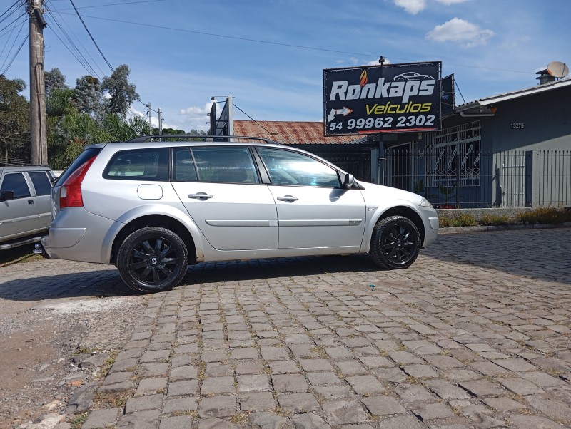 MÉGANE 1.6 DYNAMIQUE GRAND TOUR 16V FLEX 4P MANUAL - 2013 - CAXIAS DO SUL
