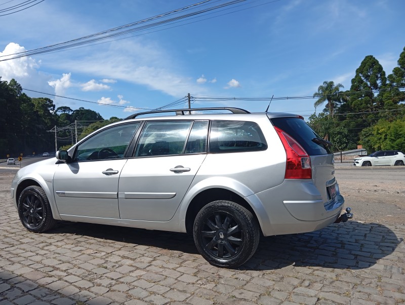 MÉGANE 1.6 DYNAMIQUE GRAND TOUR 16V FLEX 4P MANUAL - 2013 - CAXIAS DO SUL