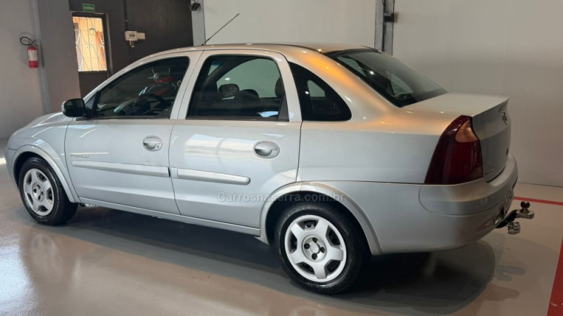 CORSA 1.4 MPFI PREMIUM SEDAN 8V FLEX 4P MANUAL - 2009 - LAGOA VERMELHA