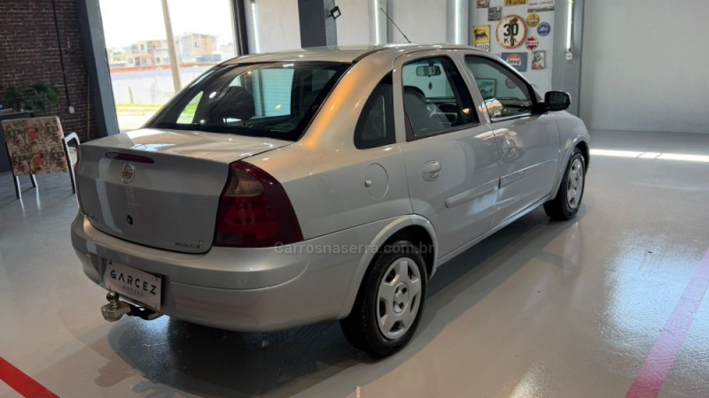 CORSA 1.4 MPFI PREMIUM SEDAN 8V FLEX 4P MANUAL - 2009 - LAGOA VERMELHA