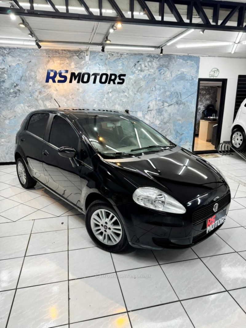 PUNTO 1.4 ATTRACTIVE 8V FLEX 4P MANUAL - 2012 - CAXIAS DO SUL