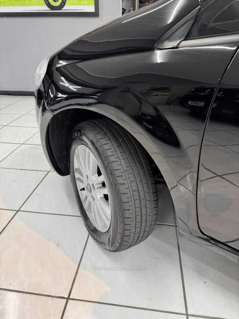 PUNTO 1.4 ATTRACTIVE 8V FLEX 4P MANUAL - 2012 - CAXIAS DO SUL