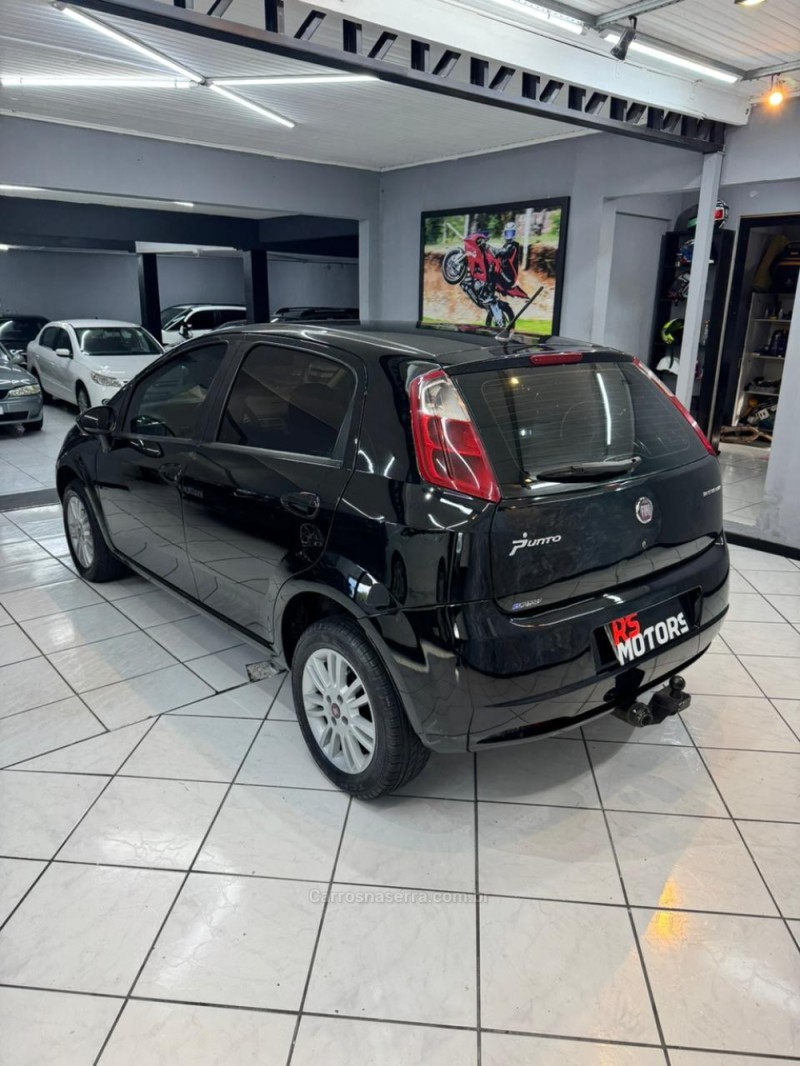PUNTO 1.4 ATTRACTIVE 8V FLEX 4P MANUAL - 2012 - CAXIAS DO SUL