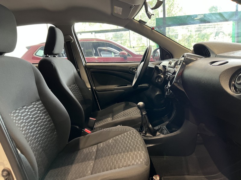 ETIOS 1.3 X 16V FLEX 4P MANUAL - 2016 - CAXIAS DO SUL