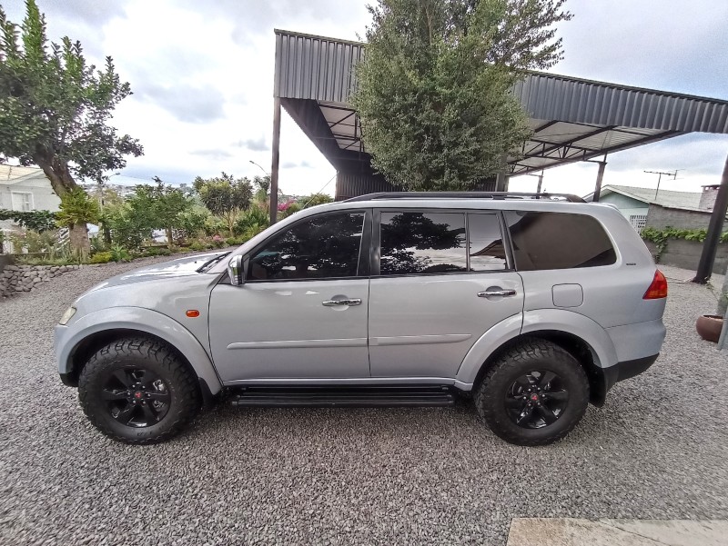 PAJERO DAKAR 3.2 HPE 4X4 7 LUGARES 16V TURBO INTERCOOLER DIESEL 4P AUTOMÁTICO - 2012 - BENTO GONçALVES