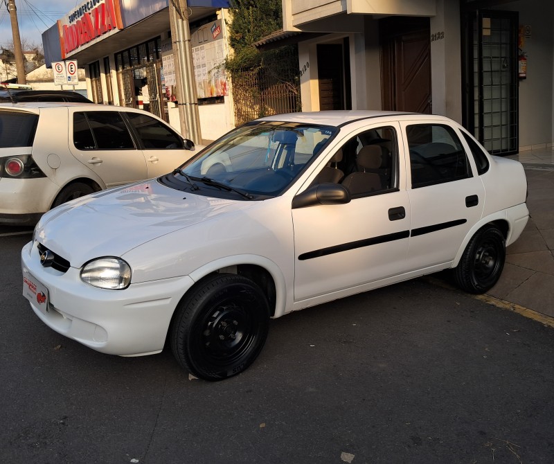 CORSA 1.0 MPFI CLASSIC SEDAN 8V GASOLINA 4P MANUAL - 2003 - FLORES DA CUNHA