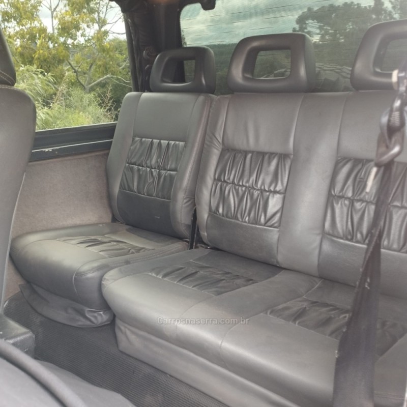 T4  - 2002 - ANTôNIO PRADO