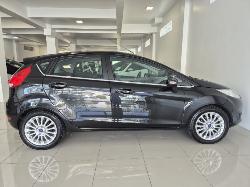 FIESTA 1.6 TITANIUM HATCH 16V FLEX 4P MANUAL - 2016 - BENTO GONçALVES