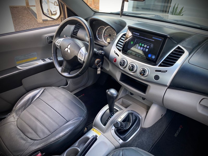 L200 TRITON 3.2 HPE 4X4 CD 16V TURBO INTERCOOLER DIESEL 4P AUTOMÁTICO - 2013 - LAJEADO