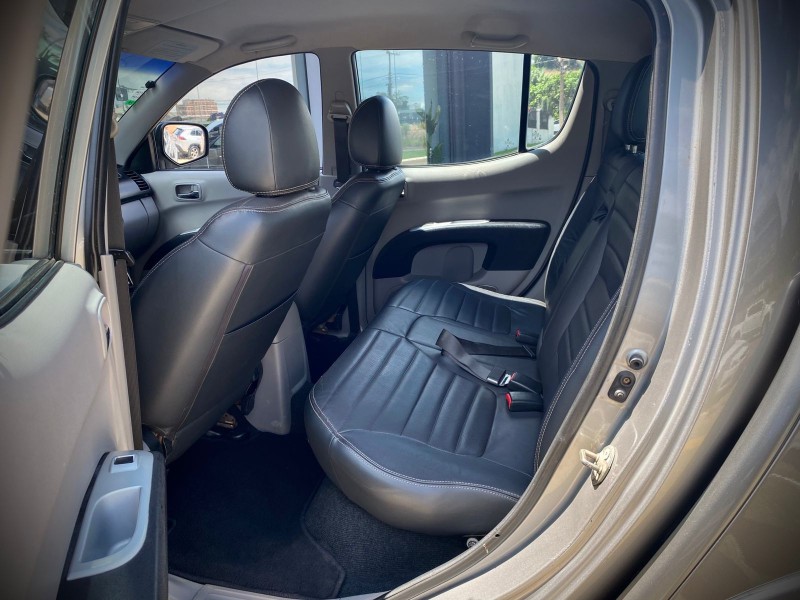 L200 TRITON 3.2 HPE 4X4 CD 16V TURBO INTERCOOLER DIESEL 4P AUTOMÁTICO - 2013 - LAJEADO