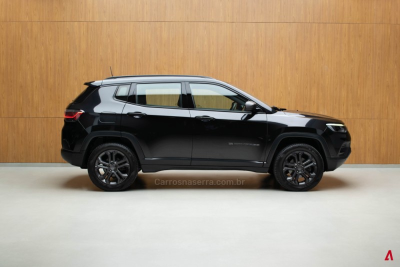 COMPASS 2.0 TURBO 350 80 ANOS 4X4 DIESEL AUTOMÁTICO - 2022 - GARIBALDI