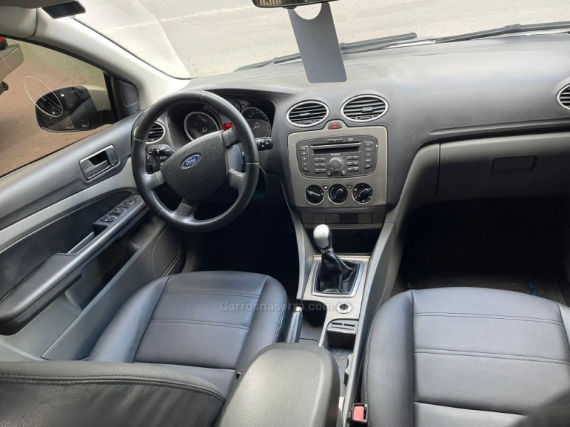 FOCUS 2.0 GLX 16V FLEX 4P MANUAL - 2009 - BENTO GONçALVES