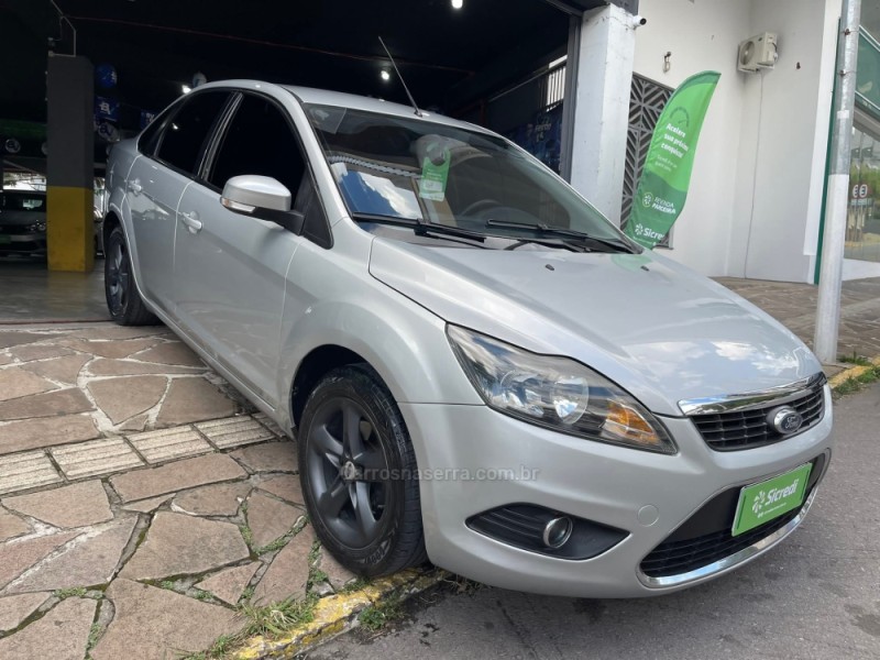 FOCUS 2.0 GLX 16V FLEX 4P MANUAL - 2009 - BENTO GONçALVES
