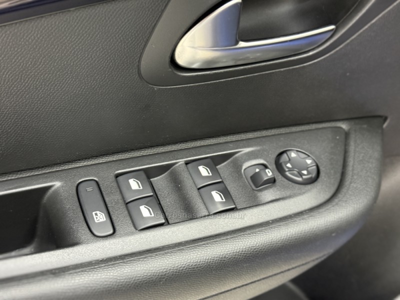 208 1.6 ACTIVE 16V FLEX 4P AUTOMÁTICO - 2022 - SANTA CRUZ DO SUL