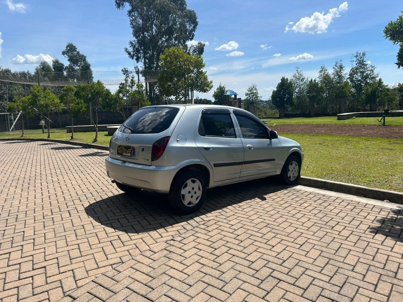 CELTA 1.0 MPFI LT 8V FLEX 4P MANUAL - 2012 - CANELA