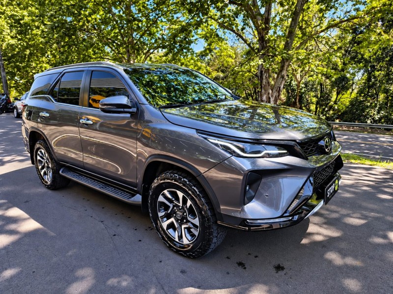 hilux sw4 2.8 4x4 srx platinum turbo 7 lugares diesel 4p automatico 2024 dois irmaos