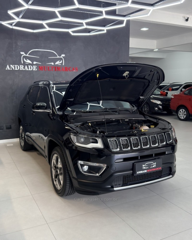 COMPASS 2.0 16V FLEX LIMITED AUTOMÁTICO - 2017 - CAXIAS DO SUL