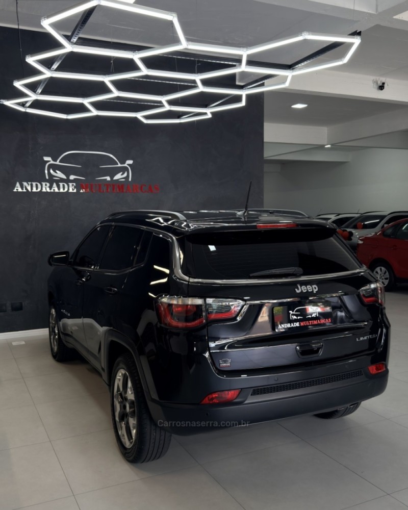 COMPASS 2.0 16V FLEX LIMITED AUTOMÁTICO - 2017 - CAXIAS DO SUL