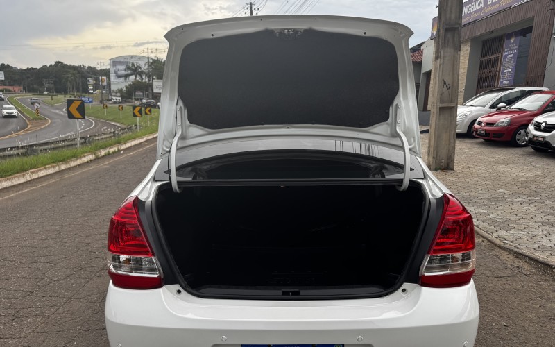 ETIOS 1.5 XS 16V FLEX 4P AUTOMÁTICO - 2018 - DOIS IRMãOS