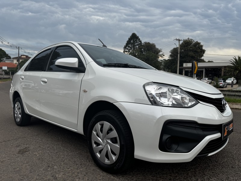 ETIOS 1.5 XS 16V FLEX 4P AUTOMÁTICO - 2018 - DOIS IRMãOS
