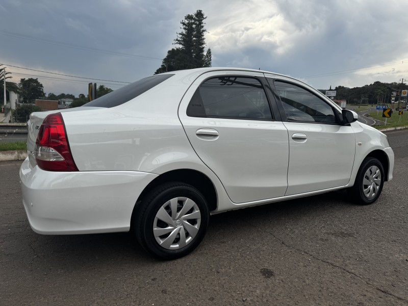 ETIOS 1.5 XS 16V FLEX 4P AUTOMÁTICO - 2018 - DOIS IRMãOS