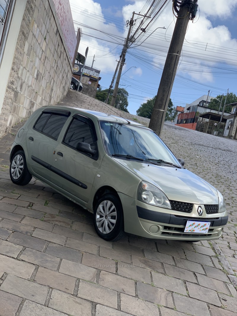 clio 1.0 authentique 16v gasolina 4p manual 2004 caxias do sul