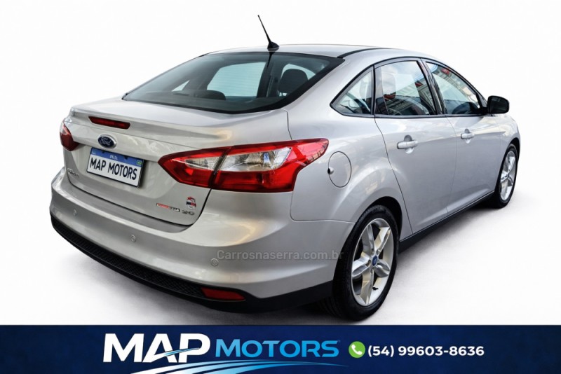 FOCUS 2.0 S SEDAN 16V FLEX 4P AUTOMÁTICO - 2015 - CAXIAS DO SUL
