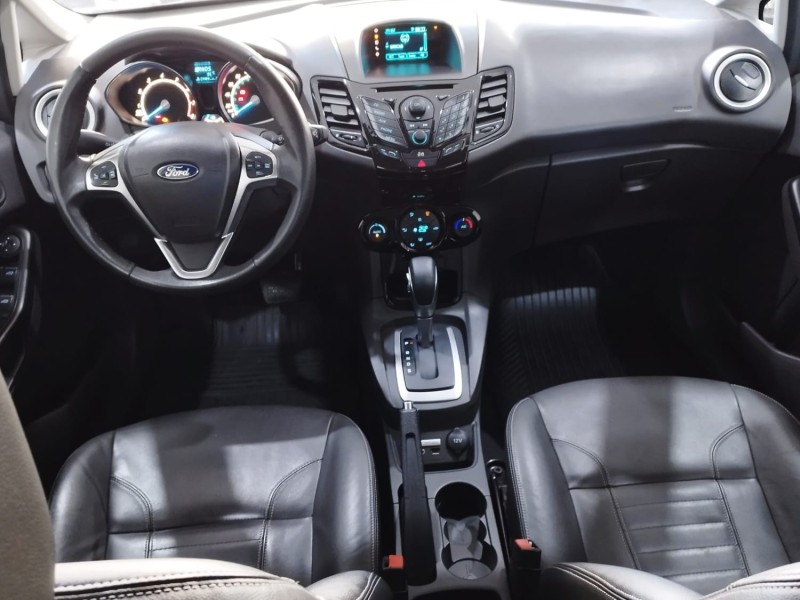 FIESTA 1.6 TITANIUM PLUS HATCH 16V FLEX 4P AUTOMÁTICO - 2017 - CAXIAS DO SUL