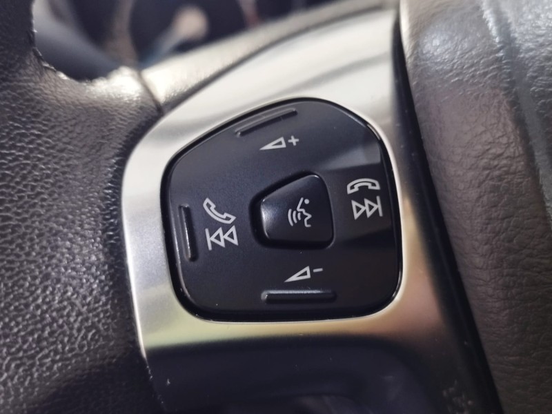 FIESTA 1.6 TITANIUM PLUS HATCH 16V FLEX 4P AUTOMÁTICO - 2017 - CAXIAS DO SUL