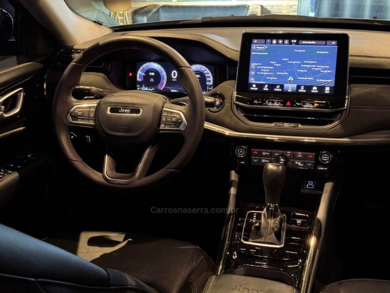 COMMANDER 1.3 LIMITED T270 16V 4X2 TURBO FLEX 4P AUTOMÁTICO - 2023 - FARROUPILHA