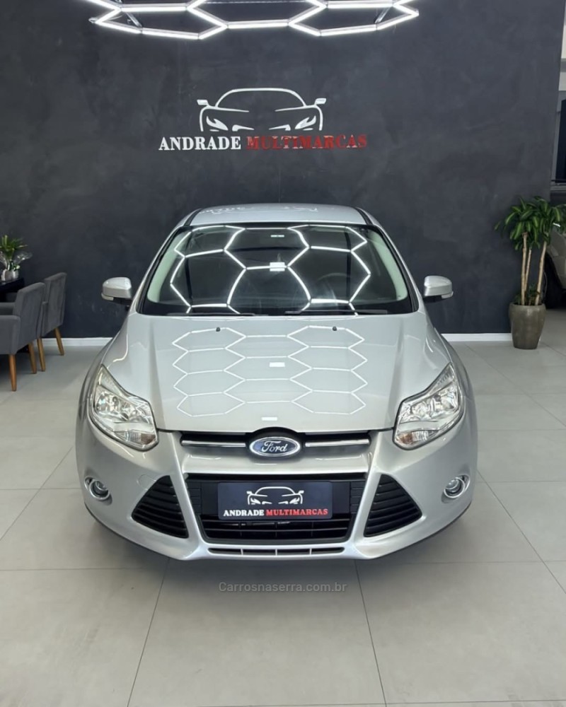 FOCUS 1.6 SE 16V FLEX 4P AUTOMÁTICO - 2015 - CAXIAS DO SUL