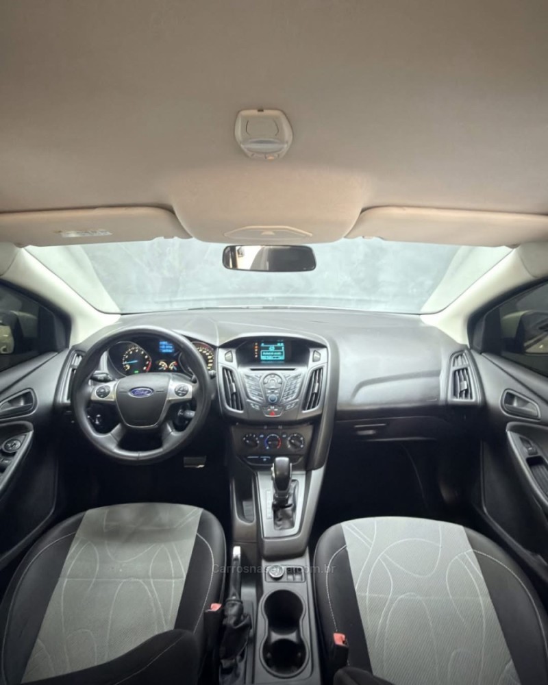 FOCUS 1.6 SE 16V FLEX 4P AUTOMÁTICO - 2015 - CAXIAS DO SUL