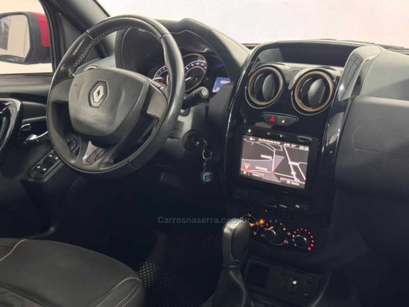 DUSTER 2.0 DYNAMIQUE 4X2 16V FLEX 4P AUTOMÁTICO - 2017 - ESTâNCIA VELHA