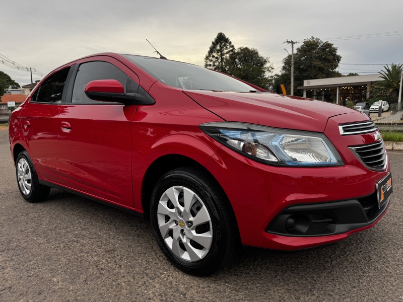 PRISMA 1.4 MPFI LT 8V FLEX 4P MANUAL - 2013 - DOIS IRMãOS