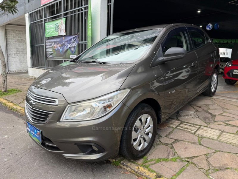 ONIX 1.0 LT 12V FLEX 4P MANUAL - 2015 - BENTO GONçALVES