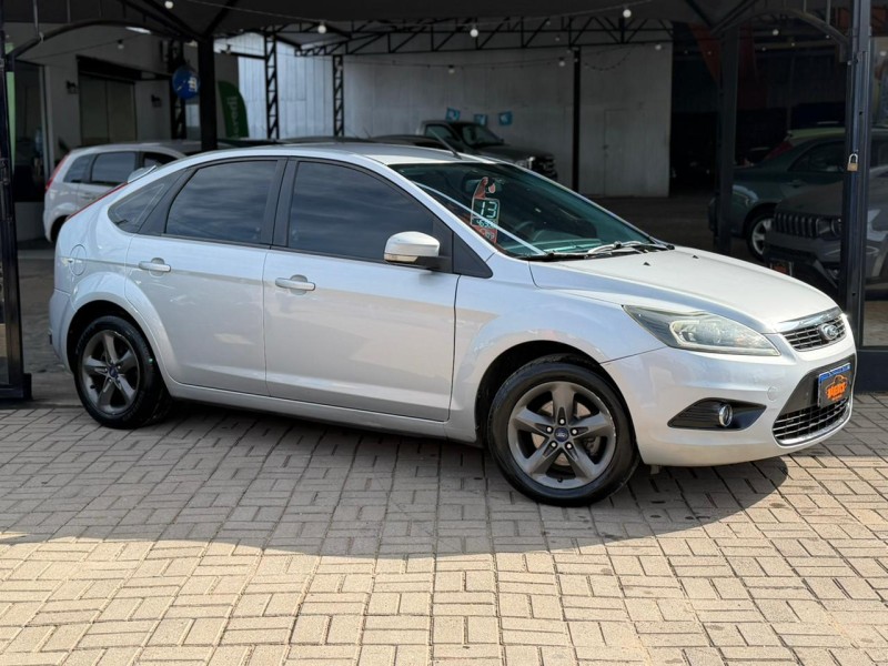 FOCUS 1.6 GLX 16V FLEX 4P MANUAL - 2013 - LAGOA VERMELHA