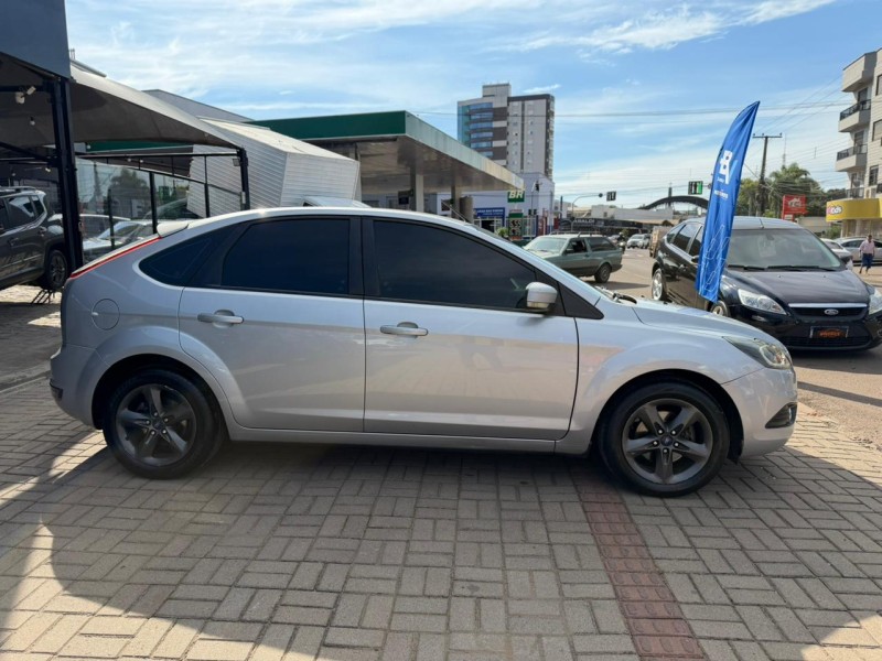 FOCUS 1.6 GLX 16V FLEX 4P MANUAL - 2013 - LAGOA VERMELHA