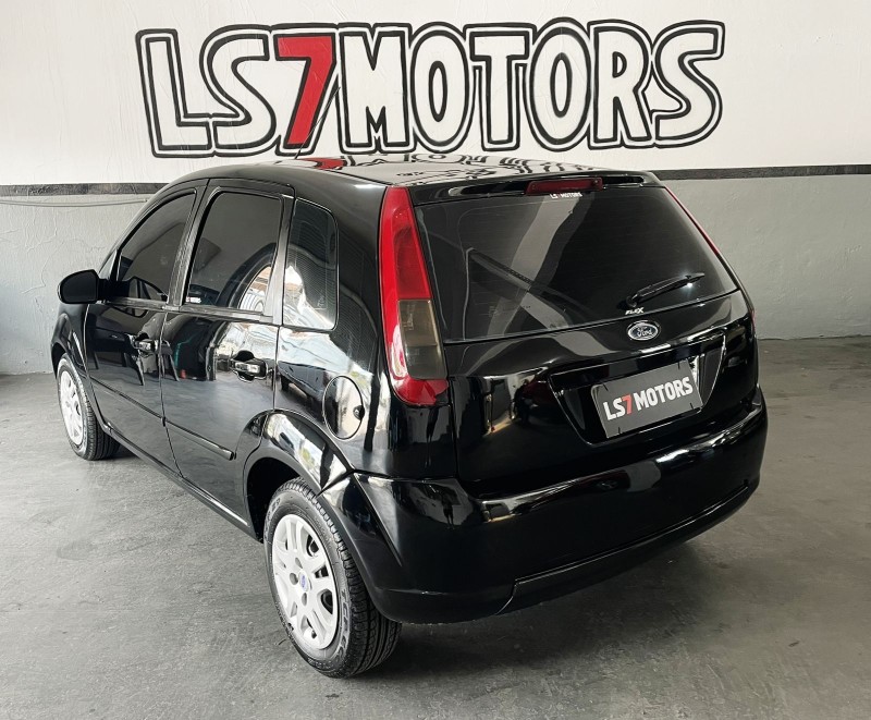 FIESTA 1.0 MPI CLASS 8V FLEX 4P MANUAL - 2009 - CAXIAS DO SUL