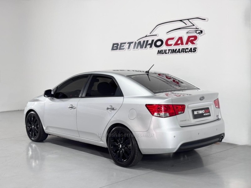 CERATO 1.6 SX3 16V GASOLINA 4P AUTOMÁTICO - 2011 - ESTâNCIA VELHA