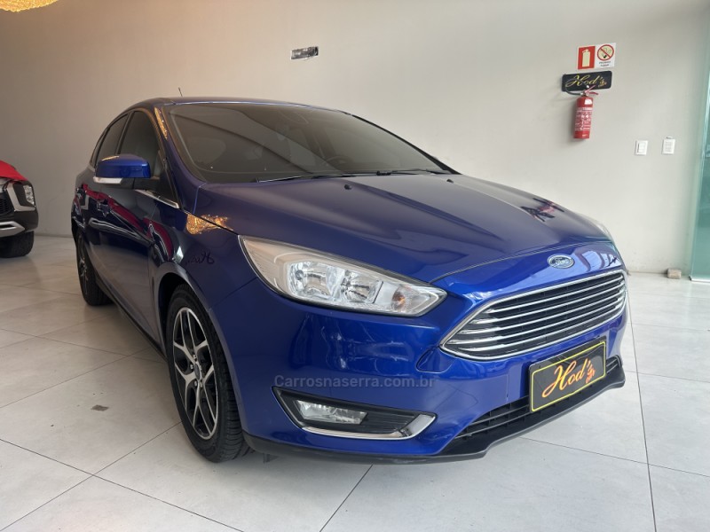 FOCUS 2.0 TITANIUM HATCH 16V FLEX 4P AUTOMÁTICO - 2016 - CANELA