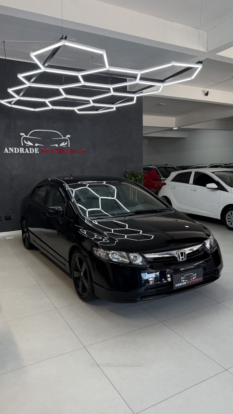 CIVIC 1.8 LXS 16V GASOLINA 4P MANUAL - 2007 - CAXIAS DO SUL
